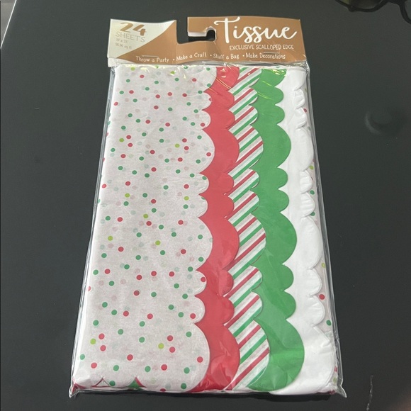 🎅🏼24 Sheets Tissue Paper Exclusive Scalloped Edge - Picture 10 of 10